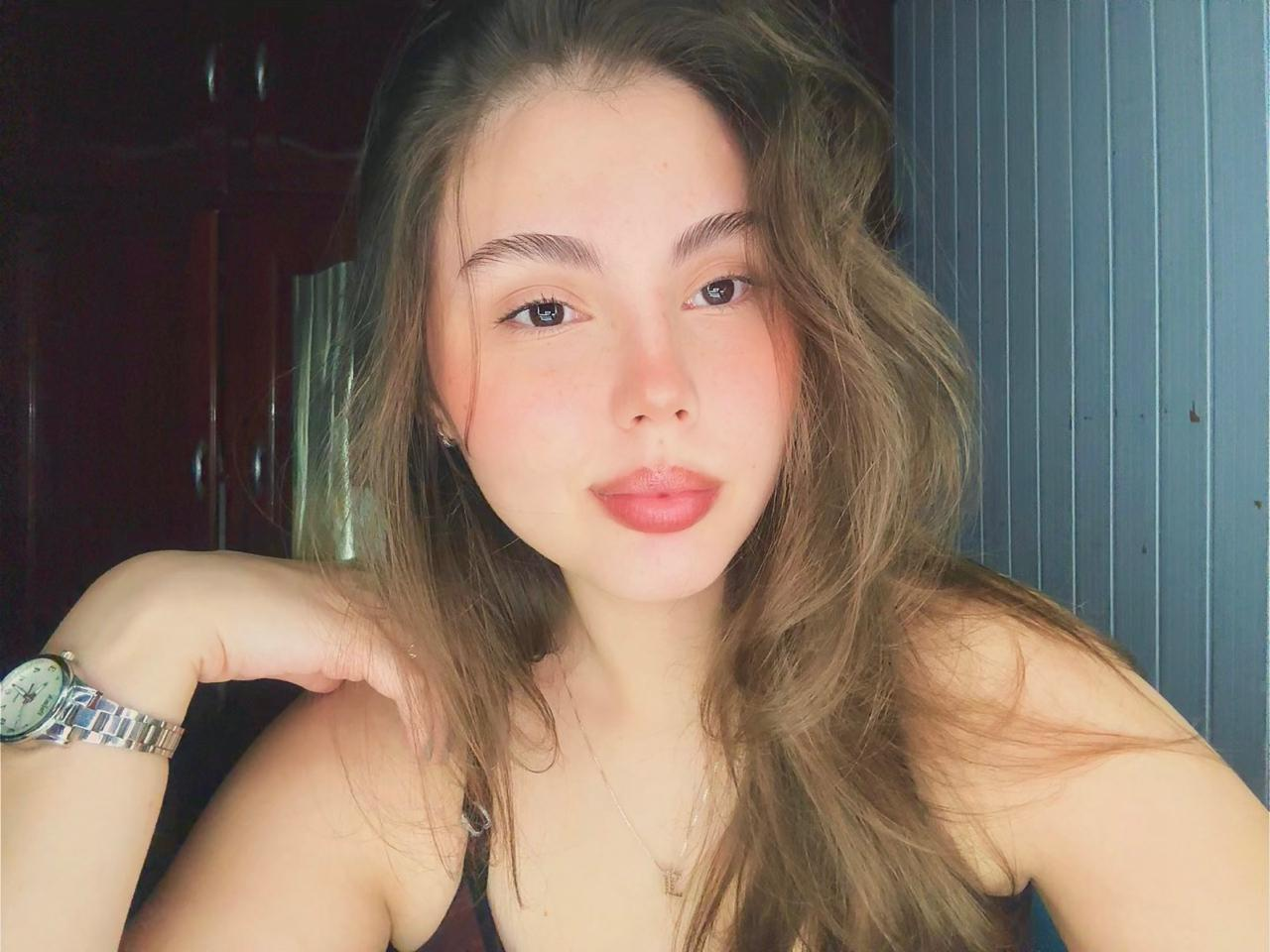 Emilly.png